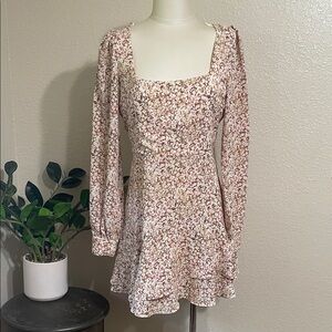 Lush burgundy and Tan Floral Square-Neck Long Sleeve Mini Dress